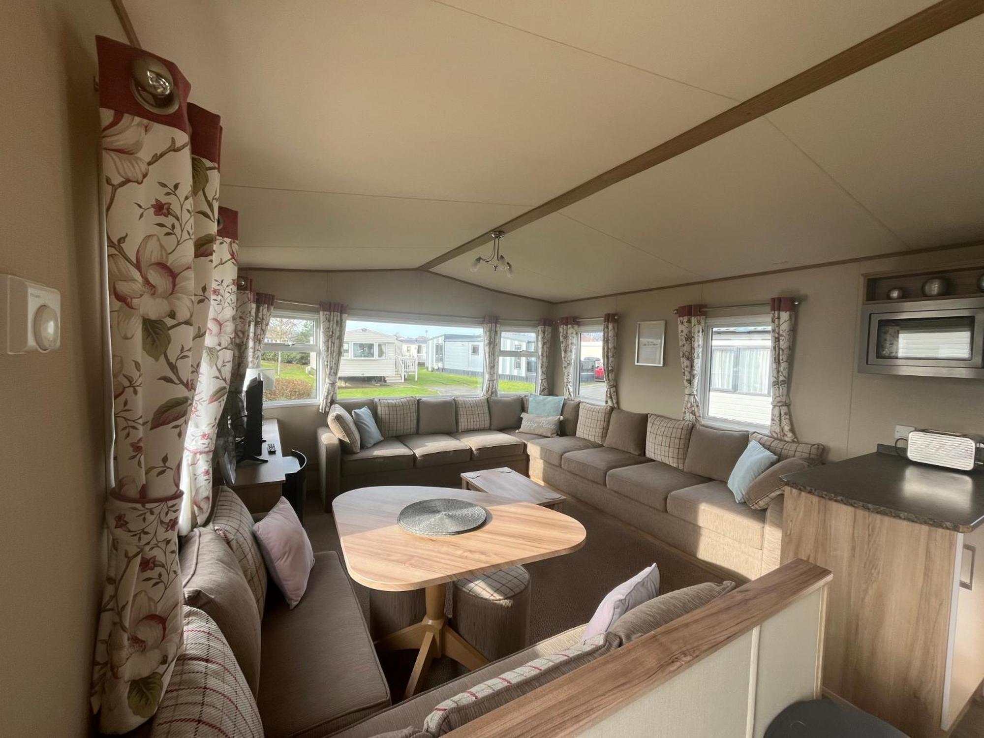 Tattershall Lakes Kingfisher Caravan 8 Berth With Hot Tub & Wifi Екстериор снимка