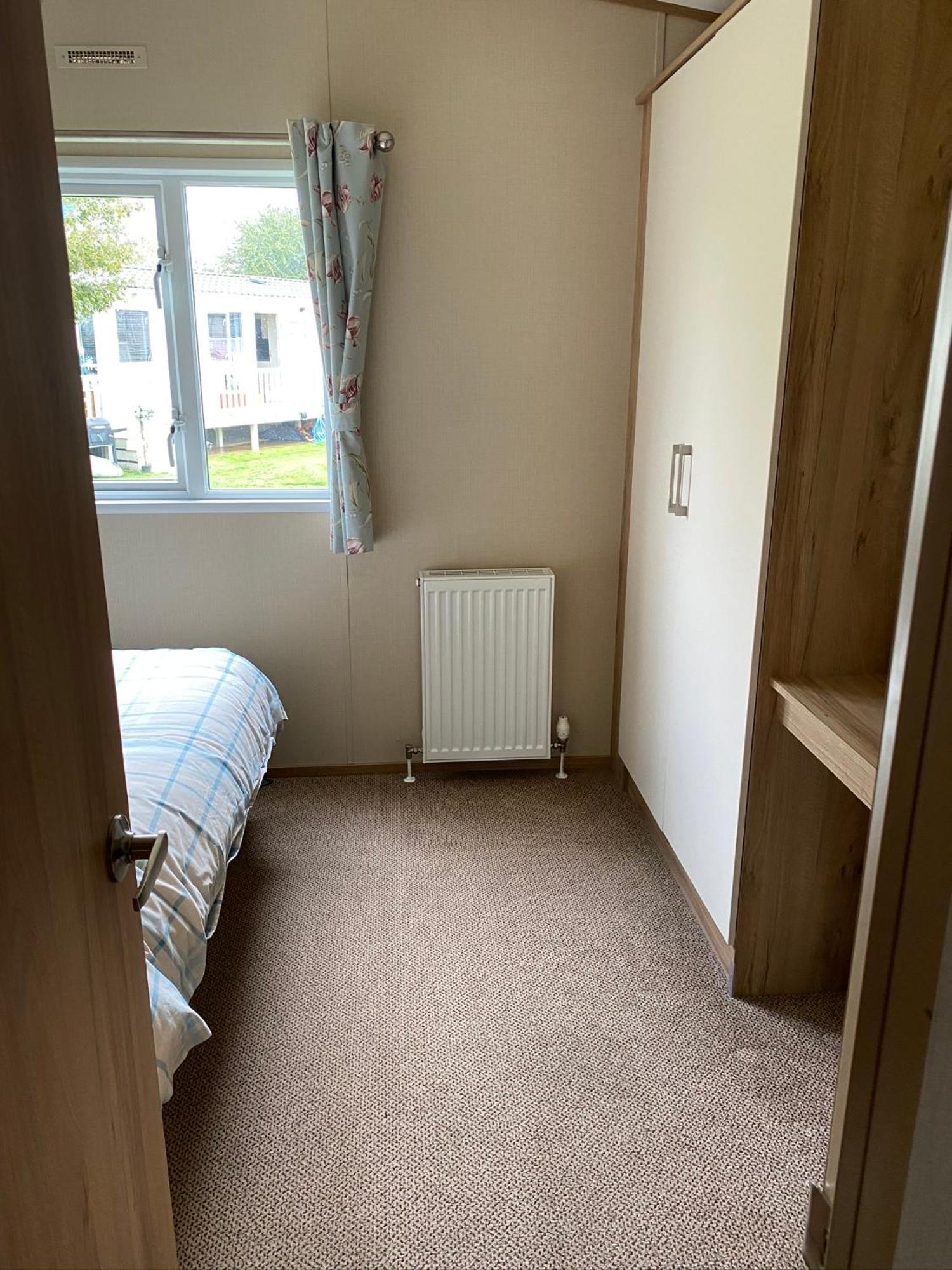Tattershall Lakes Kingfisher Caravan 8 Berth With Hot Tub & Wifi Екстериор снимка