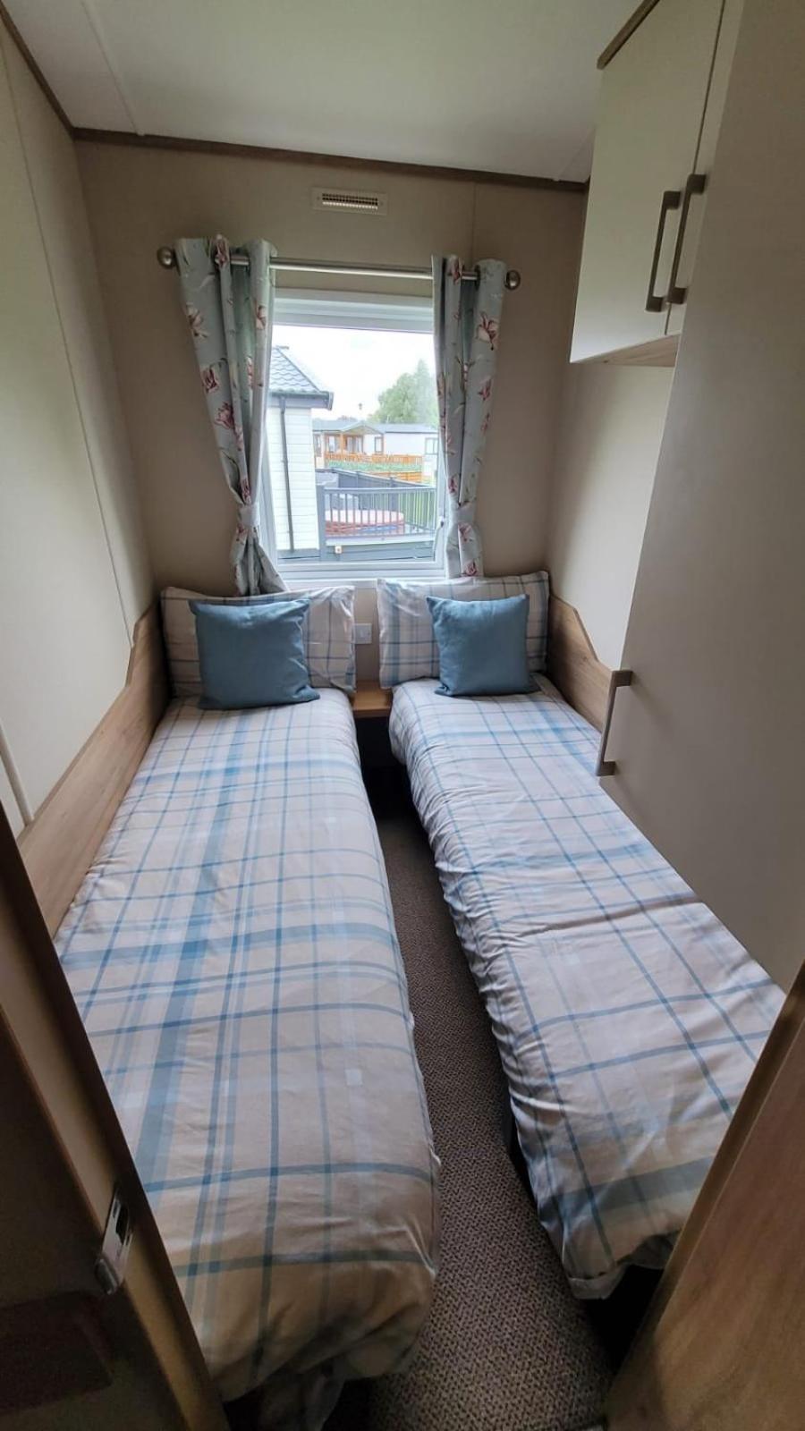 Tattershall Lakes Kingfisher Caravan 8 Berth With Hot Tub & Wifi Екстериор снимка